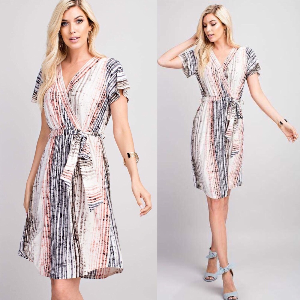 Gorgeous Striped Wrap Dress 👗Brand New WT - Picture 2 of 8